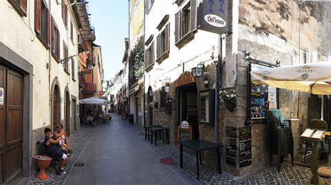 Il caratteristico centro storico di Bolsena 